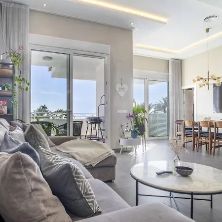 Rg133 - Spacious 3 Bed In Prime Location