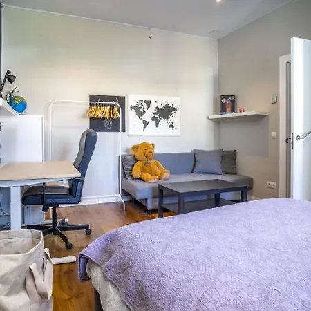 Rg133 - Spacious 3 Bed In Prime Location
