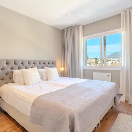 Rg133 - Spacious 3 Bed In Prime Location Apartment Marbella