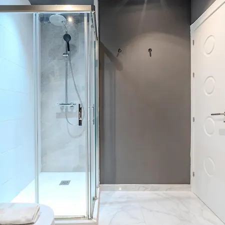 Rg133 - Spacious 3 Bed In Prime Location Apartment Marbella